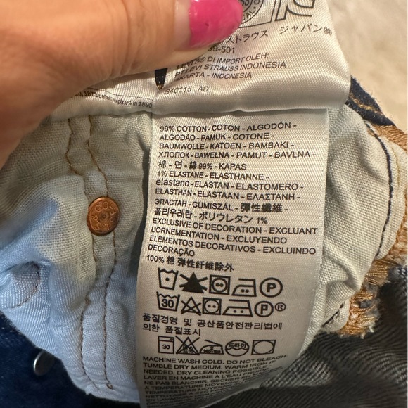 Levi's 501 Original Fit High Waist Distressed Raw Hem Dark Denim Jeans Size 25 - Picture 15 of 16